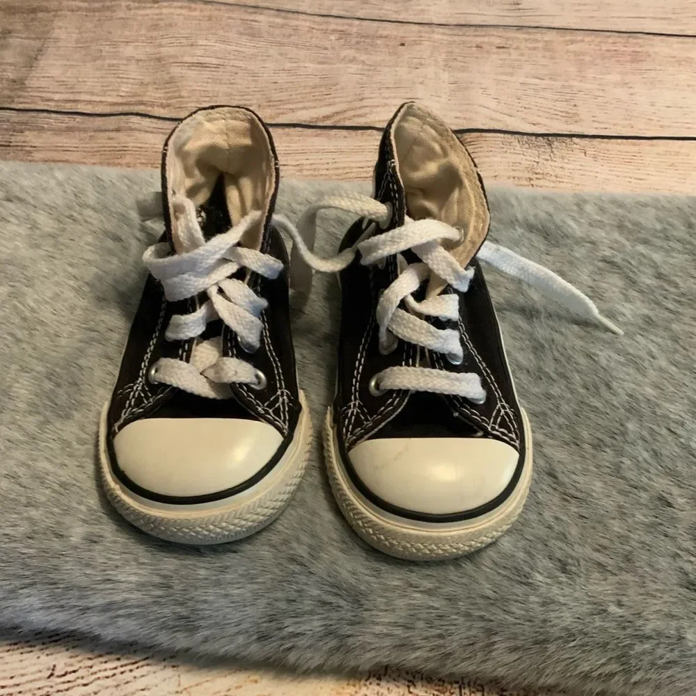 Converse Kid’s Black & White High-Top Sneakers Size 4